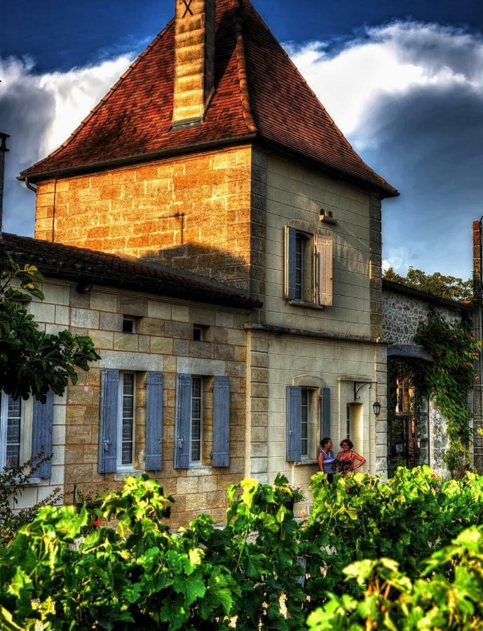 Chateau Vieux Mougnac Petit-Palais-et-Cornemps Buitenkant foto